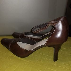 Worthington Brown Heels